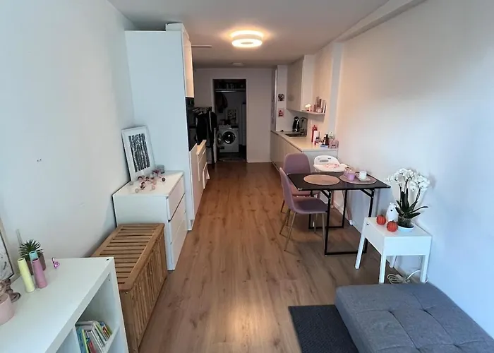 A Beautiful דירה *